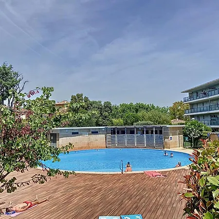 Willa Charmante 4 Pieces Avec Piscine, Terrasse Et Parking Prive A - Proche Plages - Fr-1-770-33